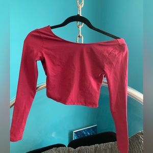 Aritzia Red Crossback Crop Longsleeve ❤️